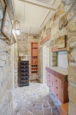 167 Pollywood Ln, Sewanee, TN 37375