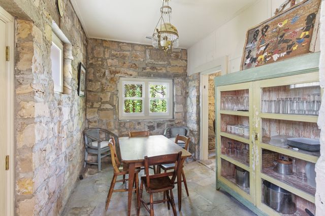 167 Pollywood Ln, Sewanee, TN 37375