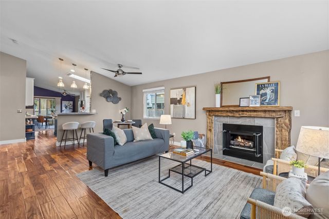 5330 NE 95th Place, Marysville, WA 98270