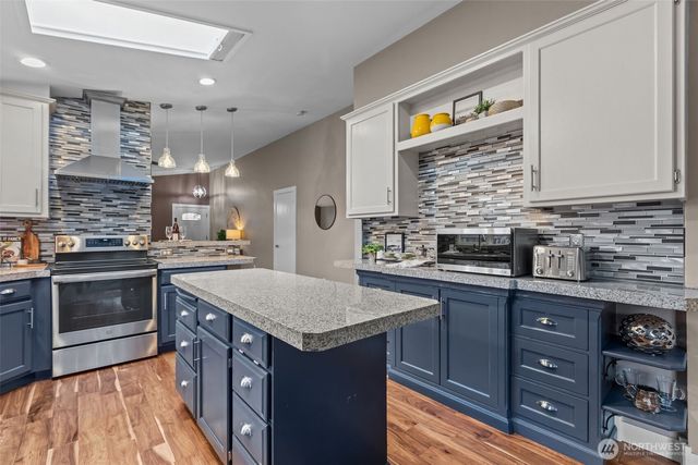 5330 NE 95th Place, Marysville, WA 98270