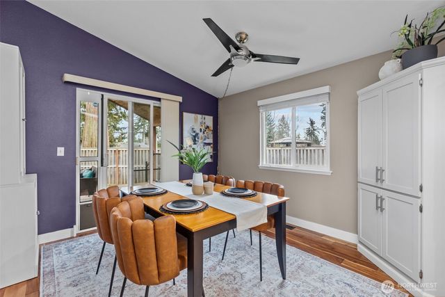 5330 NE 95th Place, Marysville, WA 98270