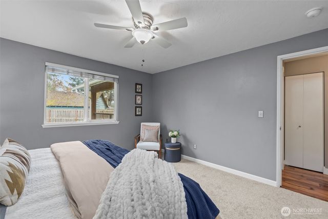 5330 NE 95th Place, Marysville, WA 98270