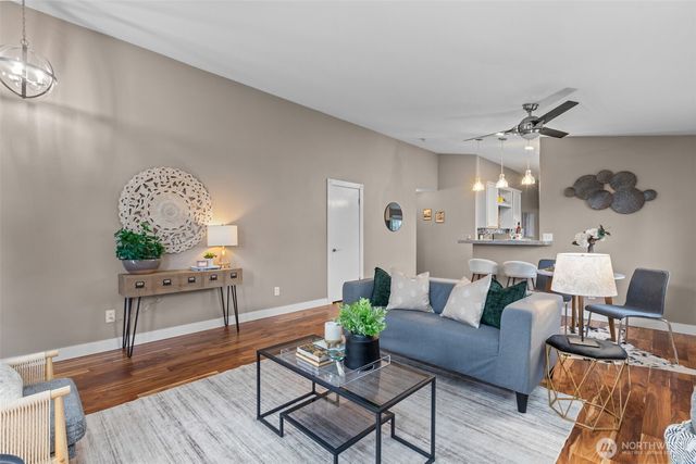 5330 NE 95th Place, Marysville, WA 98270