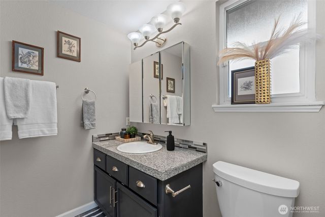 5330 NE 95th Place, Marysville, WA 98270