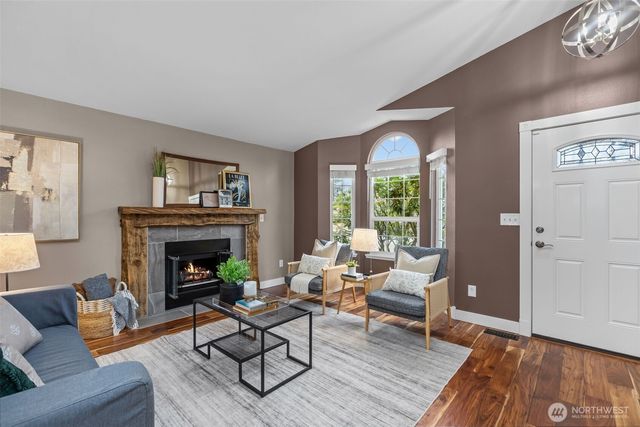 5330 NE 95th Place, Marysville, WA 98270