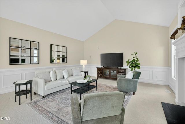 7 Starwood Lane, Durham, NC 27712