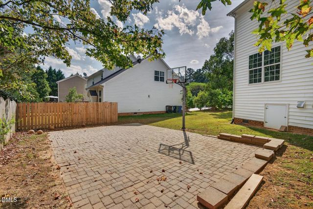 7 Starwood Lane, Durham, NC 27712