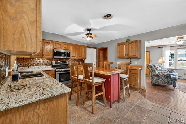 1428 E 6th Street, Washington, MO 63090