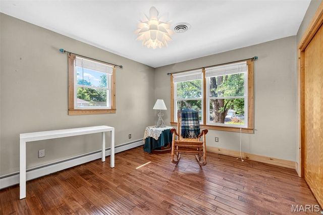 1428 E 6th Street, Washington, MO 63090
