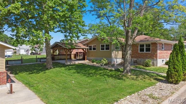 1428 E 6th Street, Washington, MO 63090