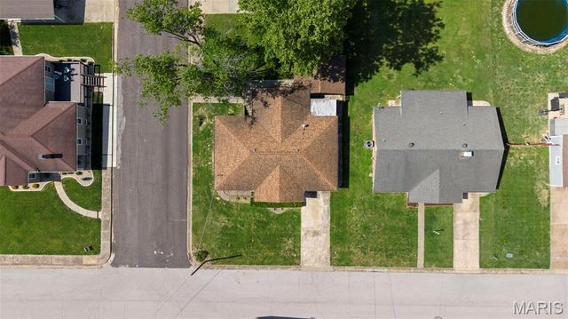 1428 E 6th Street, Washington, MO 63090