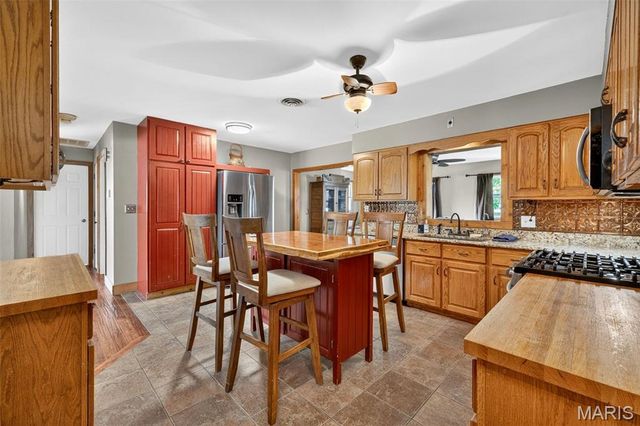 1428 E 6th Street, Washington, MO 63090