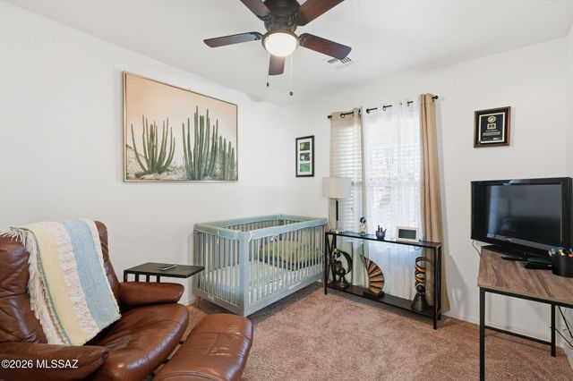 1345 W Vuelta Del Yunque, Sahuarita, AZ 85629