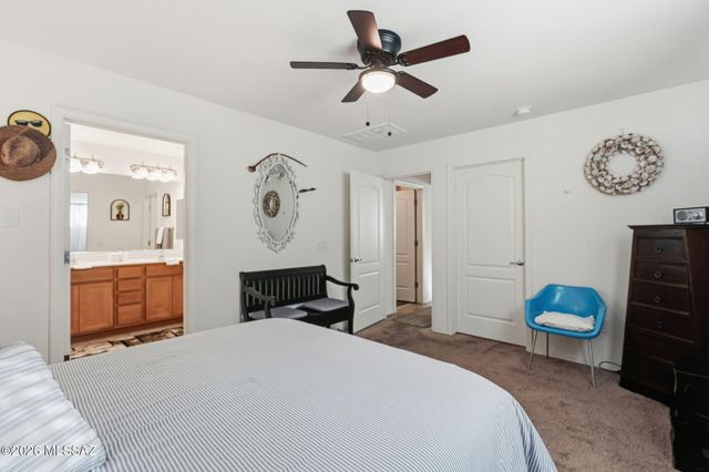 1345 W Vuelta Del Yunque, Sahuarita, AZ 85629