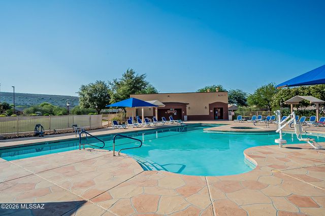 1345 W Vuelta Del Yunque, Sahuarita, AZ 85629