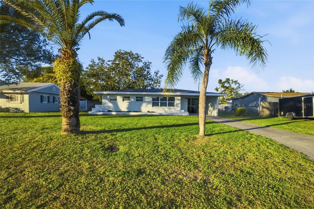 3323 BARSTOW STREET, Sarasota, FL 34235