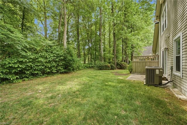 1307 Eagles Trace Path Apt A, Chesapeake, VA 23320
