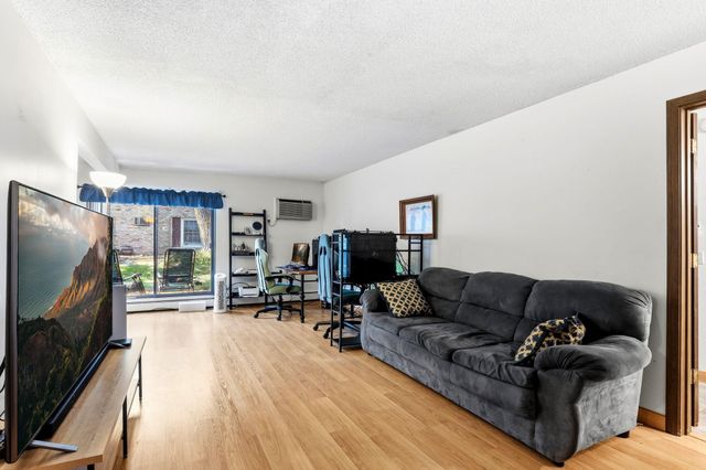 4548 Cedar Lake Road S 2, Saint Louis Park, MN 55416