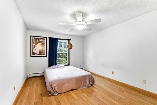 4548 Cedar Lake Road S 2, Saint Louis Park, MN 55416