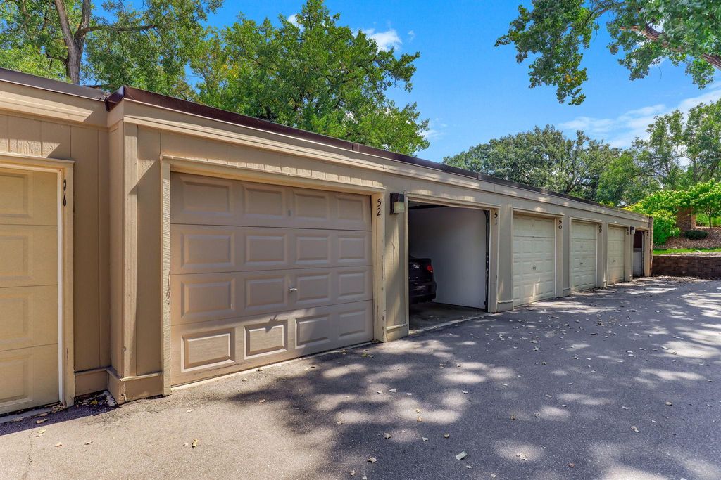 4548 Cedar Lake Road S 2, Saint Louis Park, MN 55416 — photo 4