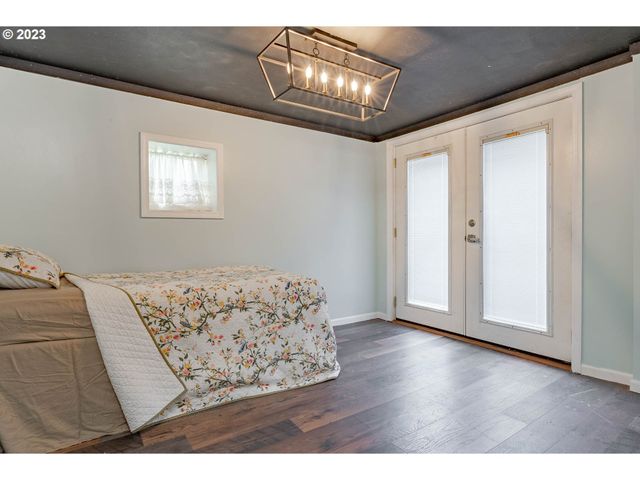 2075 Ne Mossy Loop, Toledo, OR 97391