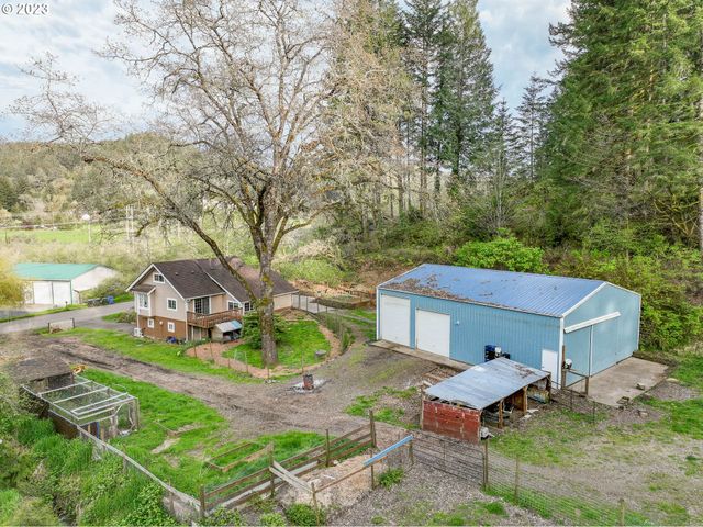2075 Ne Mossy Loop, Toledo, OR 97391