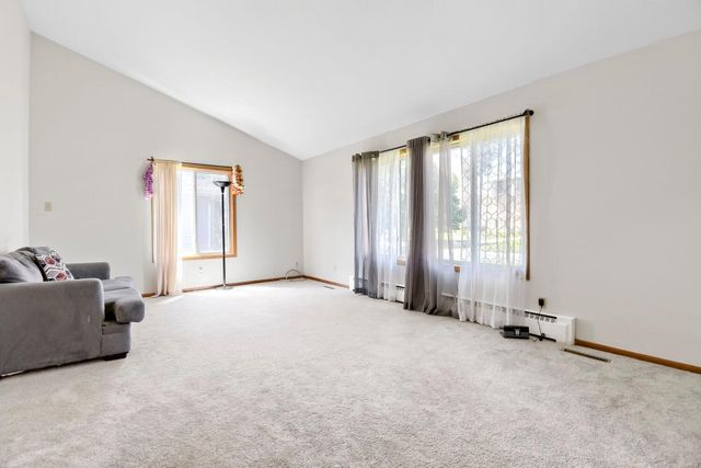 7024 Halifax Avenue N, Brooklyn Center, MN 55429