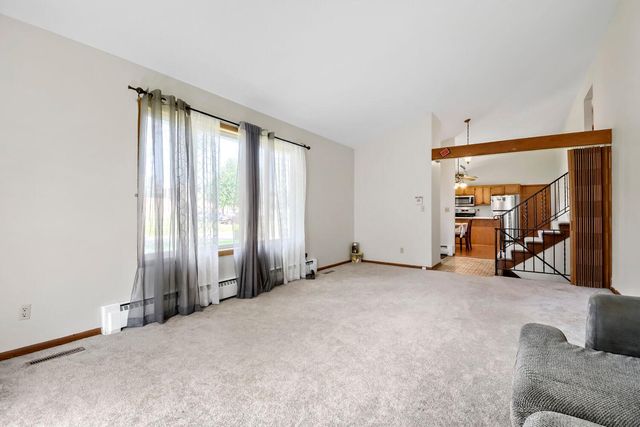 7024 Halifax Avenue N, Brooklyn Center, MN 55429