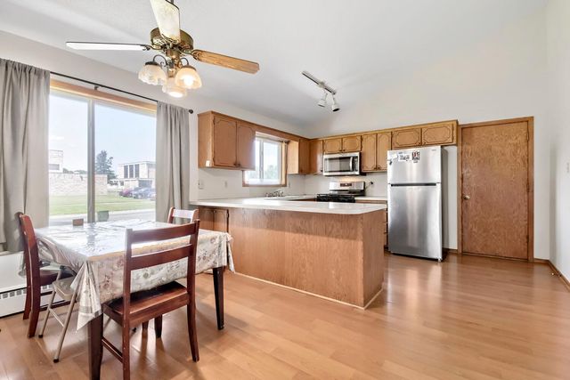 7024 Halifax Avenue N, Brooklyn Center, MN 55429