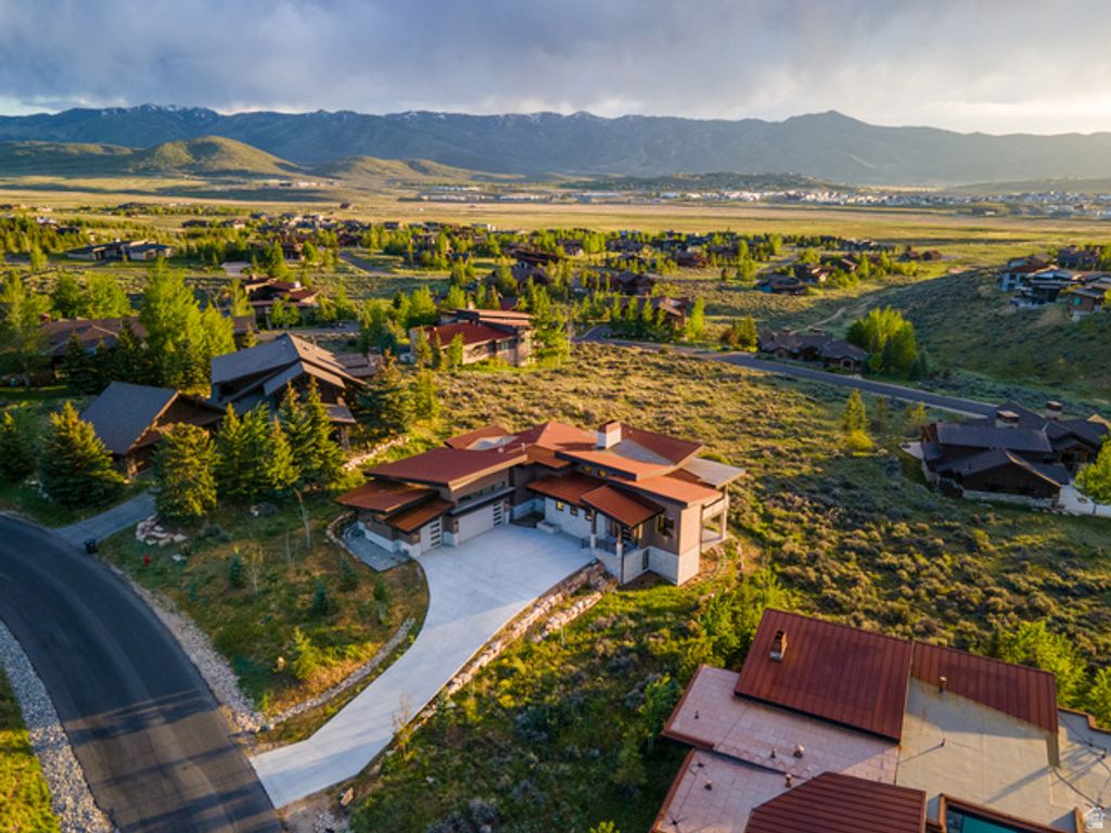 Image 50 of property listing at 2730 E BITTER BRUSH DR, Park City, UT 84098