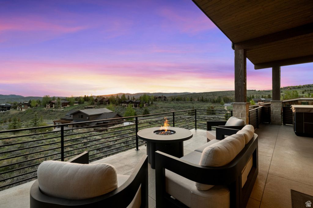 Image 9 of property listing at 2730 E BITTER BRUSH DR, Park City, UT 84098