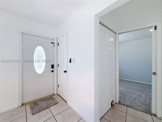 1841 NW 33rd Ct, Oakland Park, FL 33309