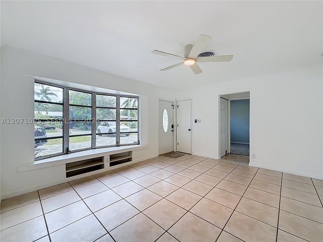 1841 NW 33rd Ct, Oakland Park, FL 33309