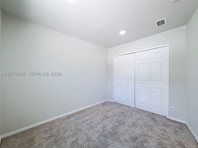1841 NW 33rd Ct, Oakland Park, FL 33309