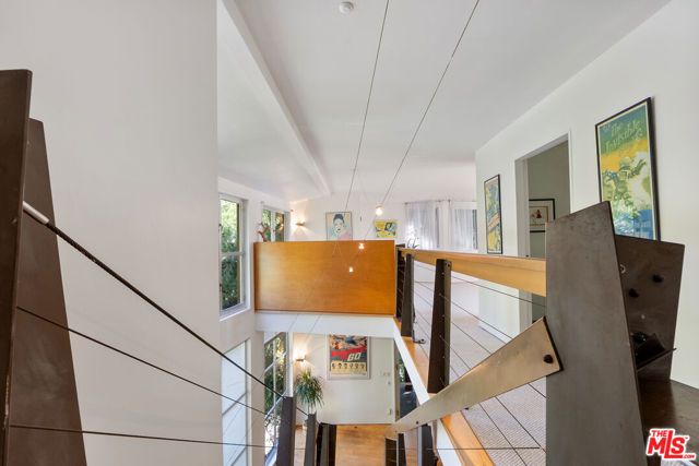 9976 Westwanda Drive, Beverly Hills, CA 90210