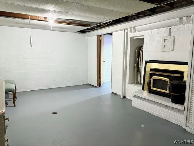 5085 Glenwood Drive, Clarence, NY 14221