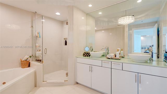 315 NE 3rd Avenue 1908, Fort Lauderdale, FL 33301