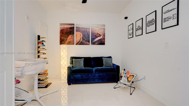 315 NE 3rd Avenue 1908, Fort Lauderdale, FL 33301