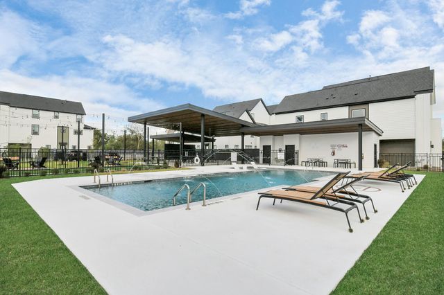 1107 Highland Square Lane, Houston, TX 77091