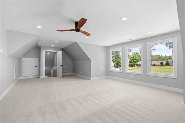 713 Bay Harbor Lane, Seneca, SC 29672
