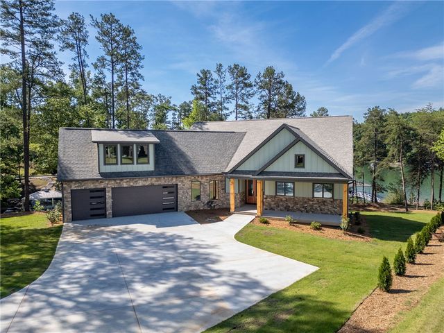 713 Bay Harbor Lane, Seneca, SC 29672