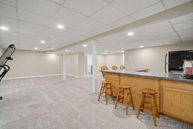 8605 S River Terrace DRIVE, Franklin, WI 53132