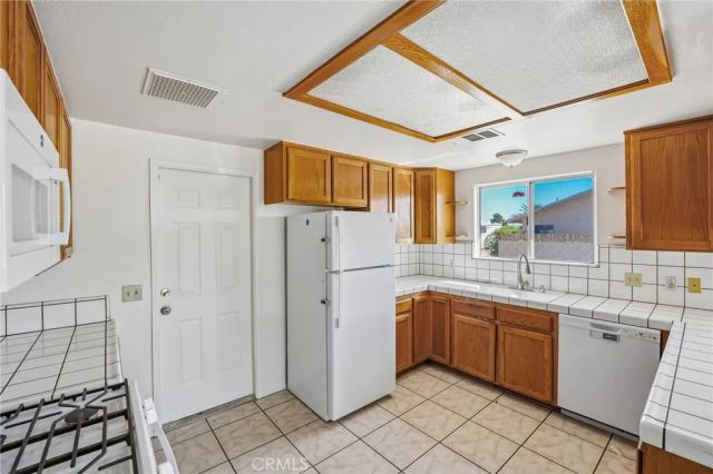 72731 Larrea Avenue, 29 Palms, CA 92277