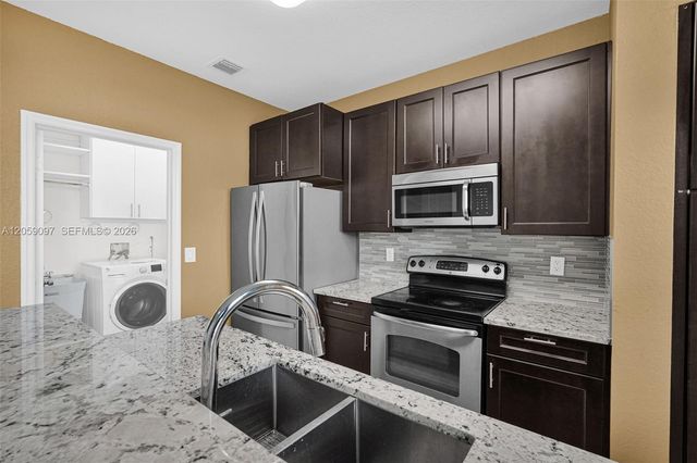 2641 SW 120th Terrace 2052, Miramar, FL 33025