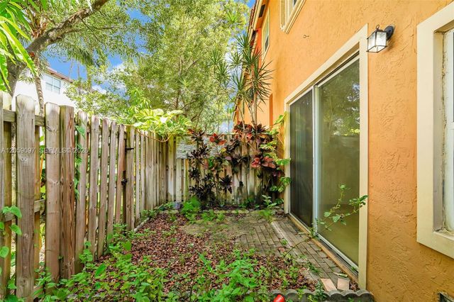 2641 SW 120th Terrace 2052, Miramar, FL 33025