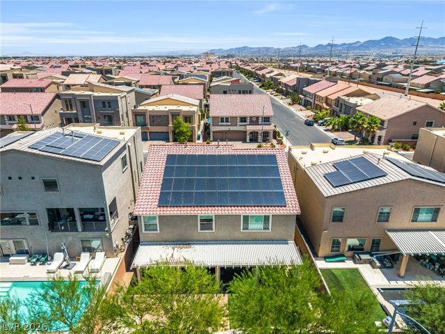 9883 Russian Hill Street, Las Vegas, NV 89141