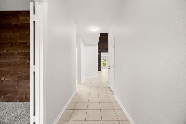 3000 Ortman DR, Pflugerville, TX 78660