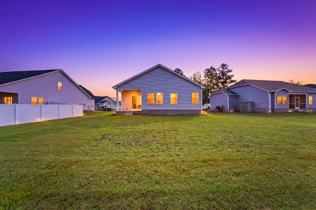 545 Honeyhill Loop, Conway, SC 29526