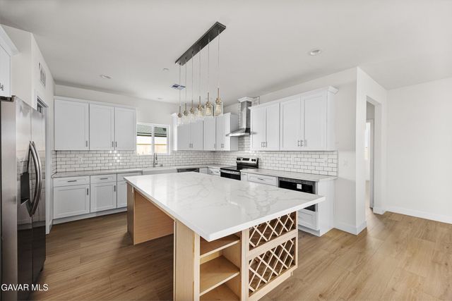 9709 Susan Avenue, California City, CA 93505