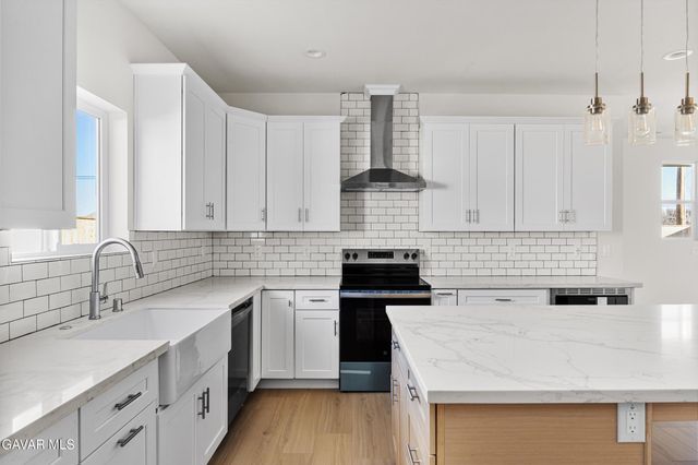 9709 Susan Avenue, California City, CA 93505